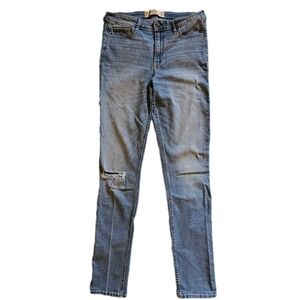 Hollister Super Skinny high rise jeans 9R